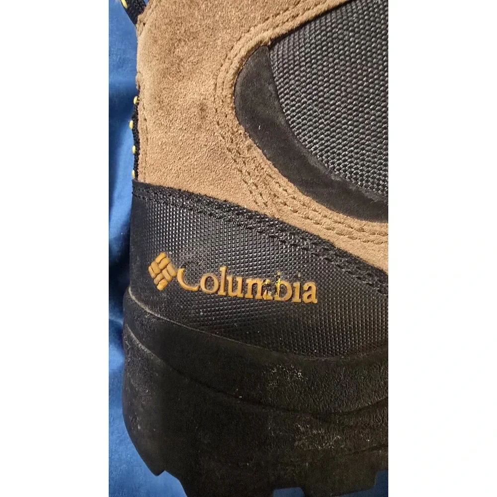 Columbia Copper River Hiking Boots‎ Sz 9 Brn Leather OmniTech Waterproof